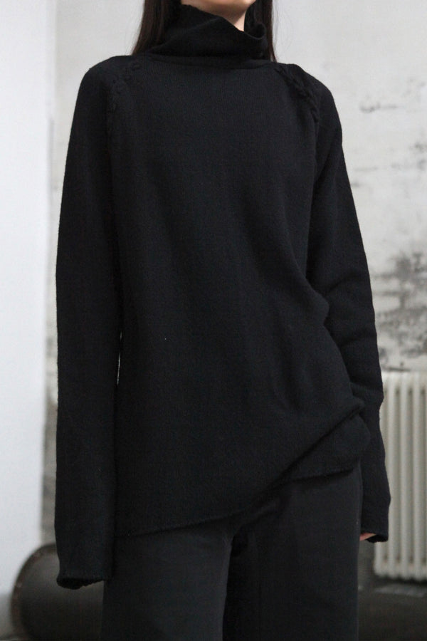 m.a+ Hand-stitched Shoulder Knit Sweater MA-NT260DT/P NWKM-BLACK